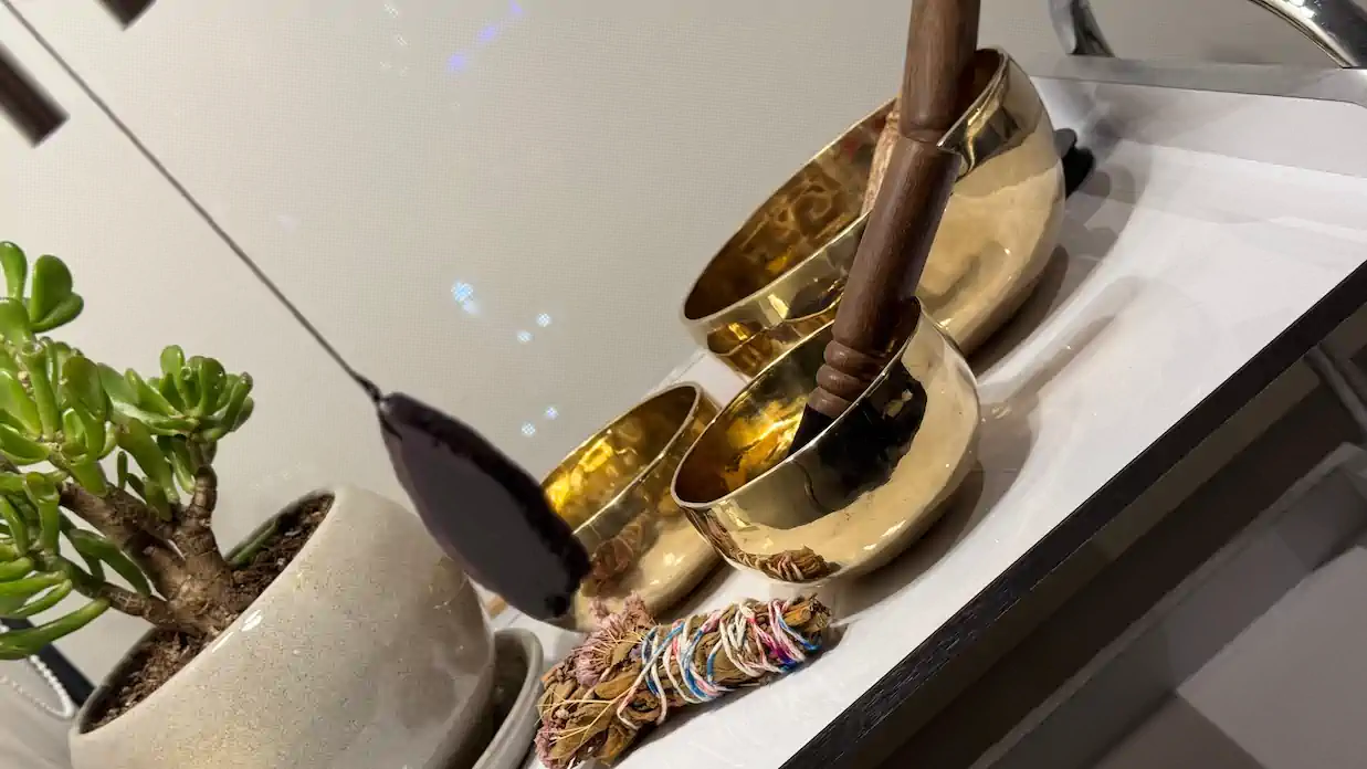 Cuencos tibetanos - Masajes Valeria Querétaro